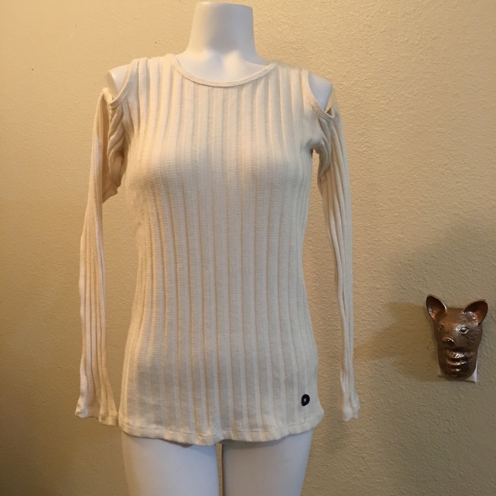 Hollister Cold Shoulder Ribbed Top